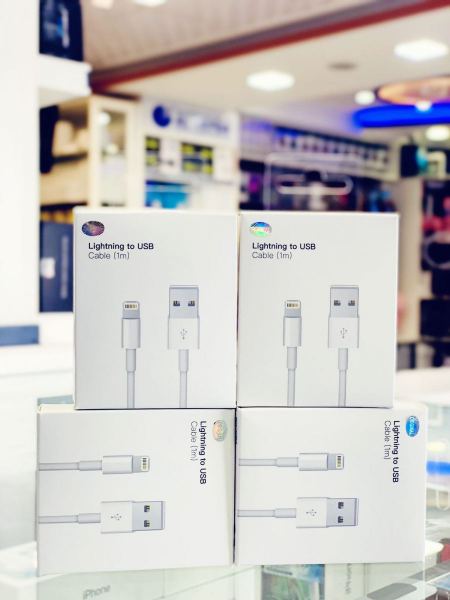 كيبل LIGHTNING TO USB
